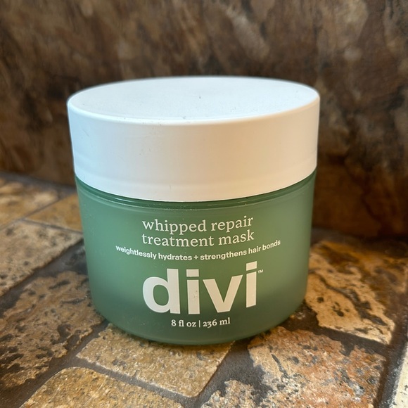 Divi repair mask - Picture 1 of 2
